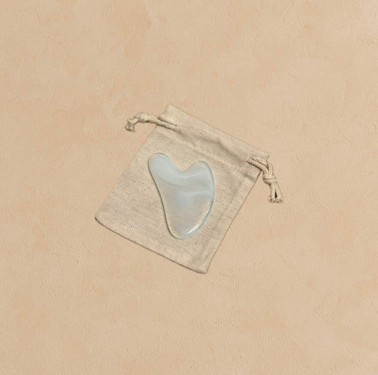 Yüzüne Şefkatle Dokun: Gua Sha ile Ritüel